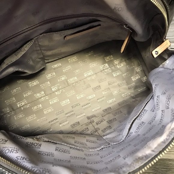 Michael Michael Kors Metallic Bag - Picture 11 of 11